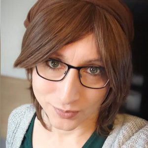 Headshot of Abi